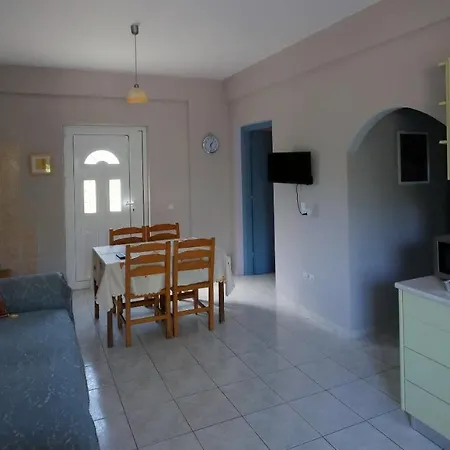 Mina Apartmán Zacharo